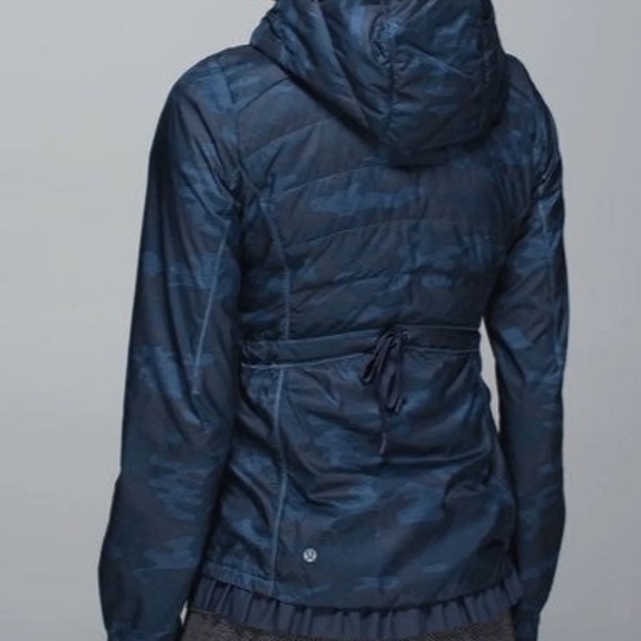 Lululemon Spring Fling Camo Coat - Picture 2 of 7